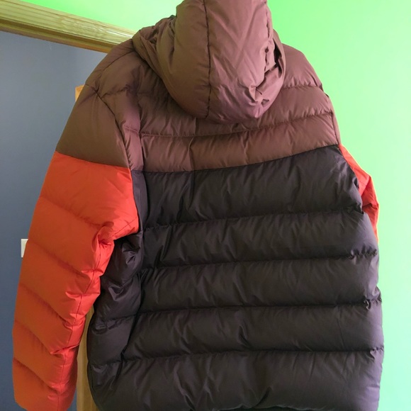 Nike jacket - Picture 3 of 3